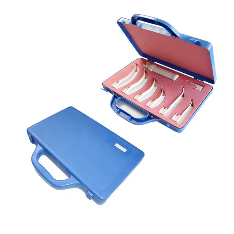 laryngoscope avec 4 lame