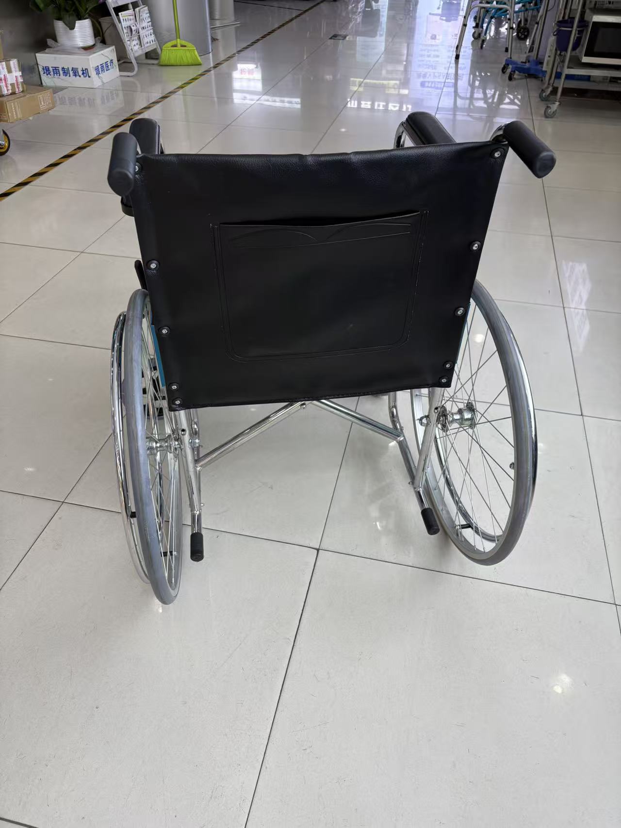 Fauteuil Roulant Électro-plaqué KY-W809 22 Pouces – Grande Taille, Confort et Charge 113 kg